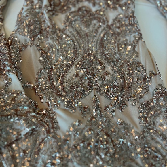 Gold dress!! Worn once - Picture 2 of 4